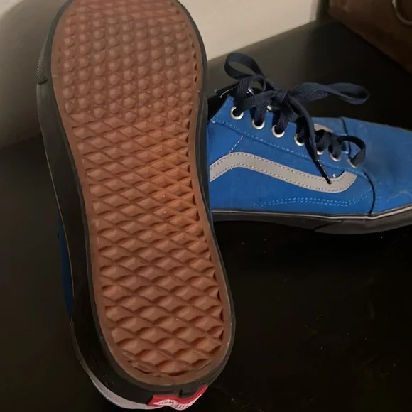 Vans Blue and White Men's Sneakers - Picture 3 of 3